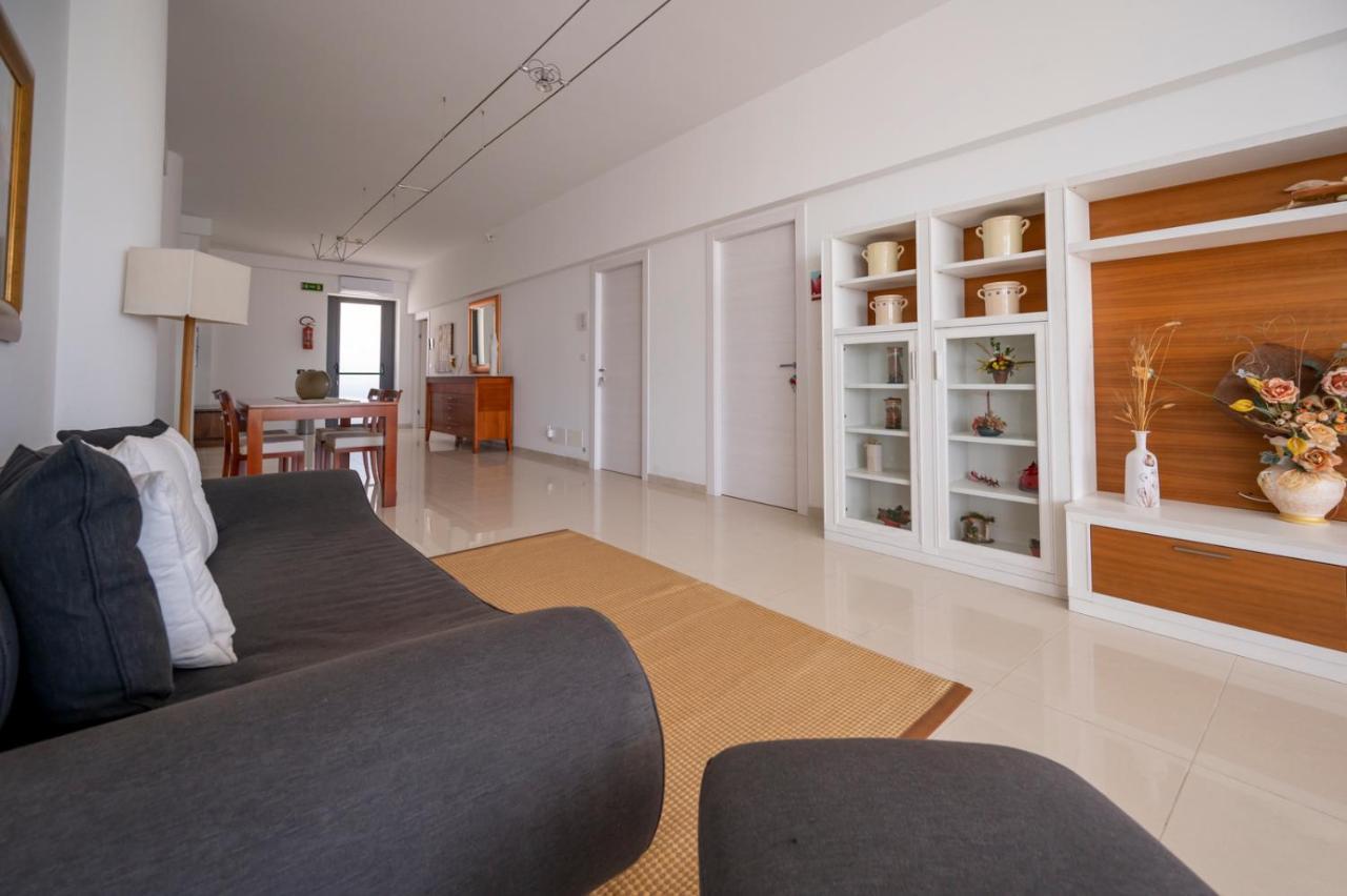 Villa Floyd Charming Rooms B&B Pachino Buitenkant foto