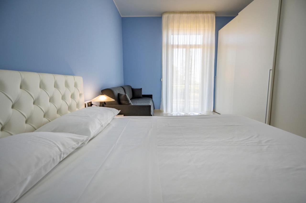Villa Floyd Charming Rooms B&B Pachino Buitenkant foto