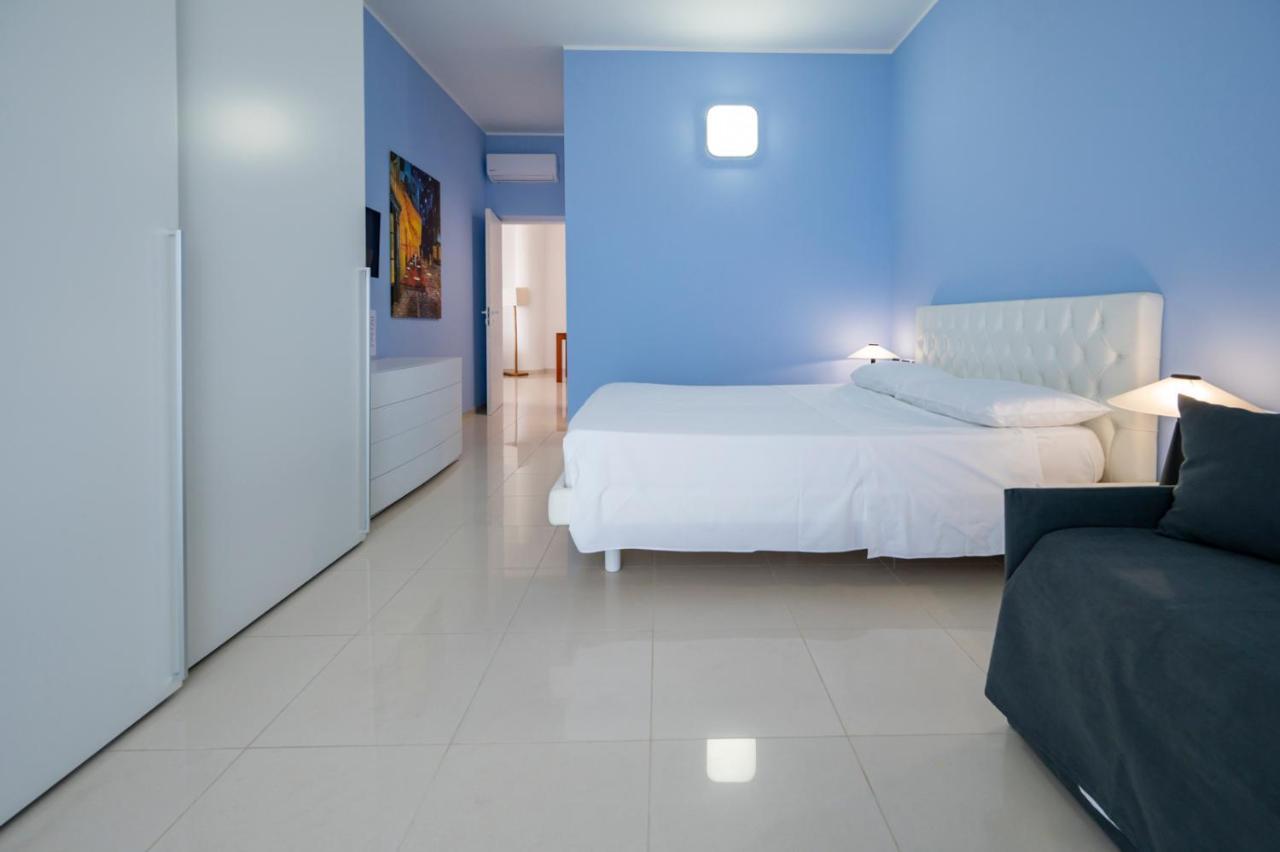 Villa Floyd Charming Rooms B&B Pachino Buitenkant foto